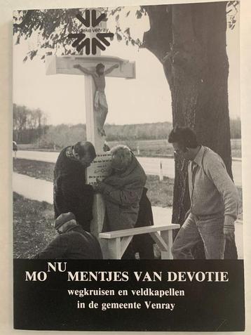 Monumentjes van devotie. beschikbaar voor biedingen