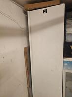 Gram vrieskast- Ruim en Betrouwbaar!, Witgoed en Apparatuur, Koelkasten en IJskasten, Ophalen, 200 liter of meer, 60 cm of meer