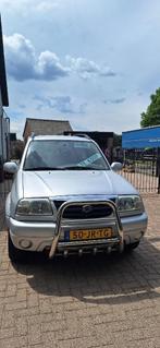 Suzuki Grand Vitara 2.0 3D 2002 Grijs, 1995 cc, Leder en Stof, Handgeschakeld, Particulier