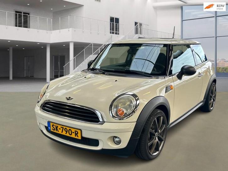Mini Mini 1.4 One Salt AIRCO STOELVERWARMING, Auto's, Mini, Bedrijf, Te koop, One, Benzine, Euro 4, C, Hatchback, Handgeschakeld
