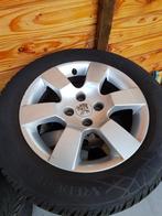 Peugeot 5008 – 4 Vredestein winterbanden, Ophalen, 16 inch, Banden en Velgen, 205 mm