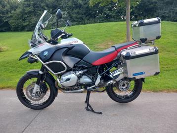 Prachtige R1200GS A adventure, 2007,3 koffers en weinig km's beschikbaar voor biedingen
