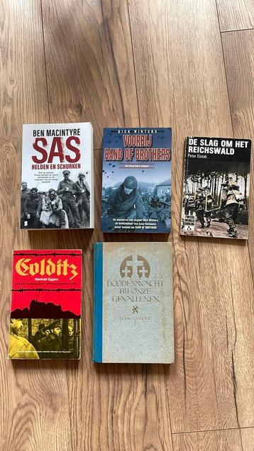 NL oorlogseboeken WW2 beschikbaar voor biedingen