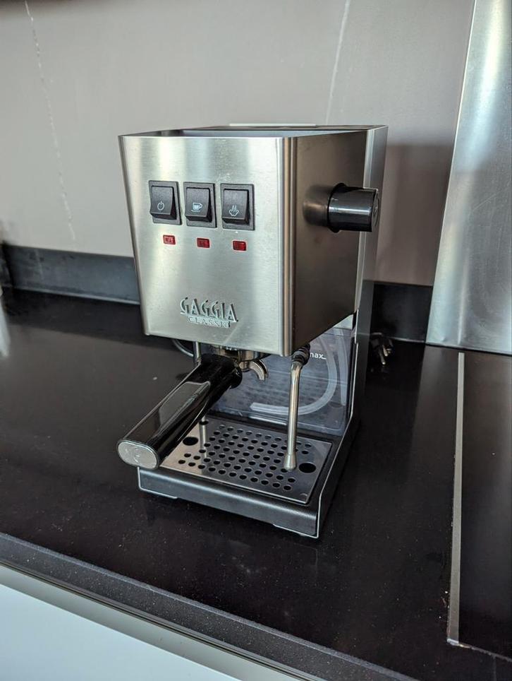 Gaggia Classic Evo (2023) met expert-aangeraden aanpassingen, Witgoed en Apparatuur, Koffiezetapparaten, Gebruikt, Koffiebonen