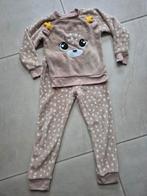 Pyjama/twosie hertje bambi. Maat 110/116, Kinderen en Baby's, Kinderkleding | Maat 122, Gebruikt, Meisje, Ophalen of Verzenden