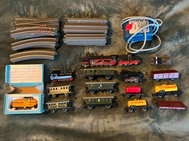 Te koop aangeboden - Marklin verzameling., Hobby en Vrije tijd, Modeltreinen | H0, Zo goed als nieuw, Overige typen, Gelijkstroom of Wisselstroom