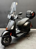 Prachtige VESPA GTS 300 Supersport  2023 ( Mat zwart ), 300 cc, Bedrijf, LED Verlichting, Scooter