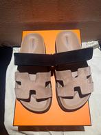 Hermès Suède Sandalen + Bon, Nieuw, Beige, Sandalen of Muiltjes, Ophalen of Verzenden