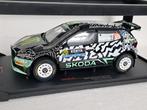 Skoda Fabia RS Rally2 No.20, Safari Kenia Solberg IXO 1/18, Hobby en Vrije tijd, Modelauto's | 1:18, Ophalen of Verzenden, Nieuw