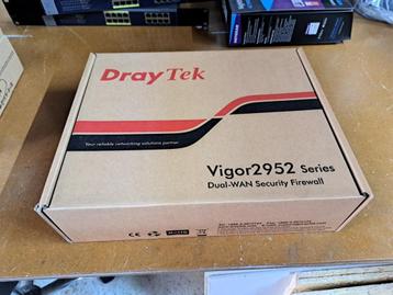DrayTek Vigor 2952 Dual WAN Gigabit Router beschikbaar voor biedingen