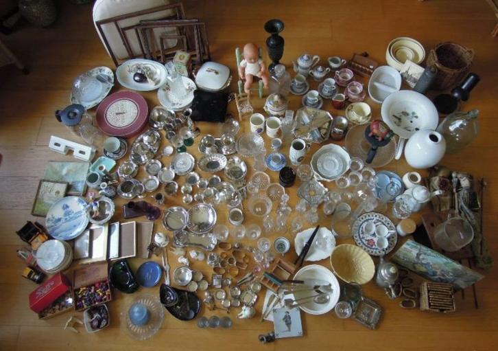 Nr VERZ5: Rommelmarktspullen, een kraam vol, Diversen, Rommelmarktspullen, Gebruikt, Ophalen