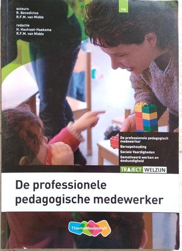 10 MBO studieboeken - Traject Welzijn beschikbaar voor biedingen