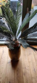 Prachtige kunst palm inclusief pot, Ophalen, Zo goed als nieuw