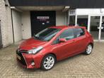 Toyota Yaris 1.5 Full Hybrid Dynamic / FACELIFT / ALU VELGEN, Auto's, Toyota, Gebruikt, 4 cilinders, Bedrijf, 48 €/maand