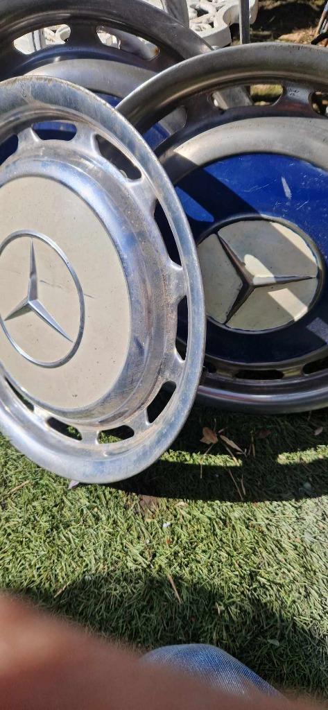 3 Mercedes wieldoppen voor decoratie (mancave) brocante, Auto diversen, Wieldoppen, Gebruikt, Ophalen of Verzenden