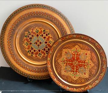 Bulgaarse Houten Sierborden - Vintage Decoratie beschikbaar voor biedingen