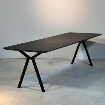 Eettafel Studio Henk 280 x 90 cm beschikbaar voor biedingen