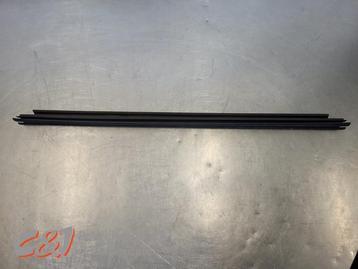 Raamlikker van een Dodge RAM beschikbaar voor biedingen