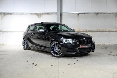 BMW M135i pure turbo 500pk, Auto's, BMW, Particulier, 1-Serie, ABS, Adaptieve lichten, Airbags, Airconditioning, Alarm, Bluetooth