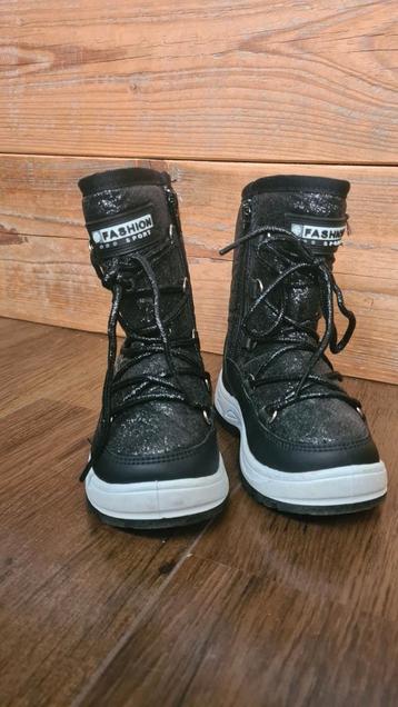 Snowboots maat 26 beschikbaar voor biedingen