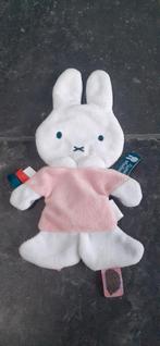 Nijntje knuffel met roze shirt, Kinderen en Baby's, Speelgoed | Knuffels en Pluche, Ophalen of Verzenden, Zo goed als nieuw, Konijn