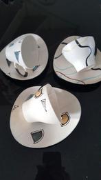 Retro kop en schotel (De stenen kater), Ophalen