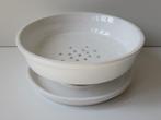 Witte aardewerken fruittest 2-delig, Gebruikt, Overige typen, Ophalen of Verzenden, Effen
