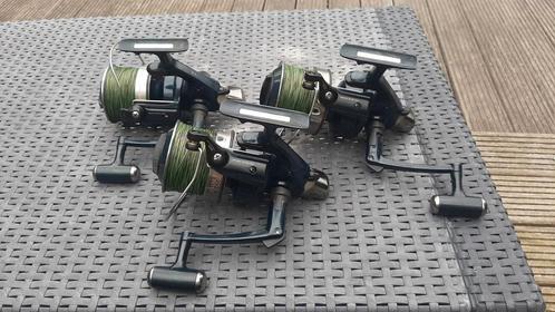 Daiwa Emblem Z5500-A, Watersport en Boten, Hengelsport | Karpervissen, Gebruikt, Molen, Ophalen of Verzenden