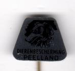 Speldje DIERENBESCHERMING PEELLAND HOND (A4)  KIJK OOK EENS, Verzamelen, Speldjes, Pins en Buttons, Verzenden, Gebruikt, Overige onderwerpen