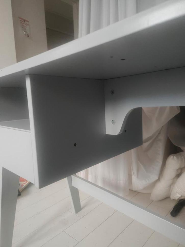 Bureau ikea gratis ophalen, Huis en Inrichting, Tafels | Eettafels, Gebruikt, 50 tot 100 cm, Minder dan 50 cm, tot twee personen