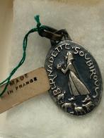 Vintage Bernadette Soubirous Medaille, Antiek en Kunst, Antiek | Religie, Ophalen of Verzenden
