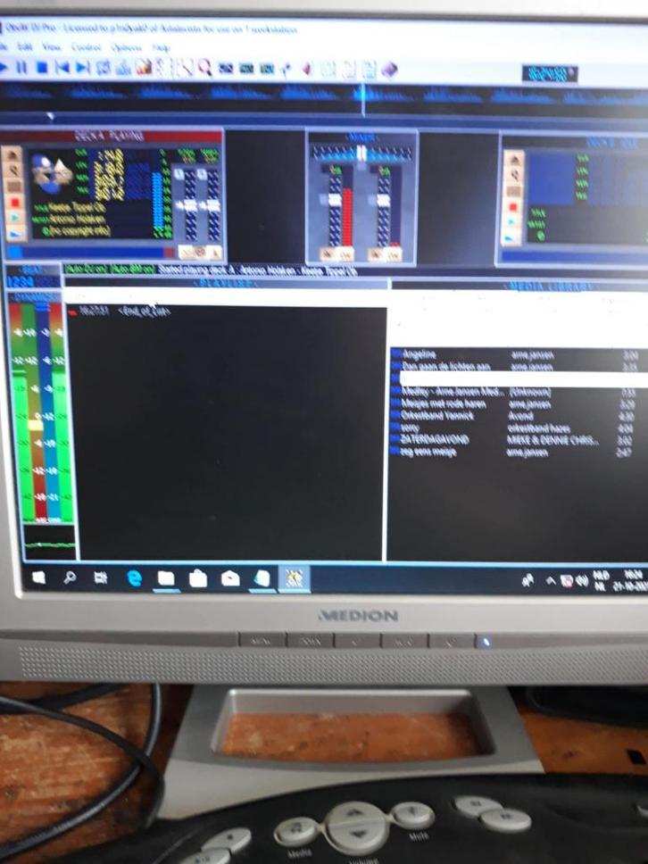 pc i3 qmotion met ots, Computers en Software, Desktop Pc's, Gebruikt, Ophalen of Verzenden