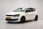 Volkswagen Polo 1.2 TSI Highline | CarPlay | Cruise | Stoelv, Voorwielaandrijving, Euro 5, Stof, Zwart