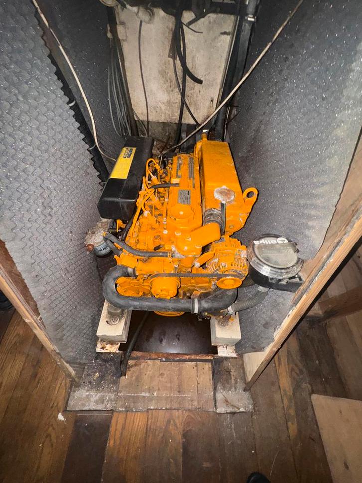 Vetus 4 Cilinder Scheepsmotor - Betrouwbaar!, Watersport en Boten, Buiten- en Binnenboordmotoren, Gebruikt, Diesel, Binnenboordmotor