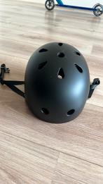 SFR Essentials Skate/BMX helm maat S NIEUW!, Ophalen of Verzenden, Zo goed als nieuw, Heer of Dame