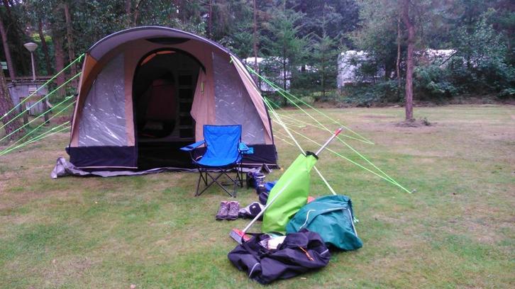 Kampa opblaastent 6 persoons merk Brean 4 Classic air, Caravans en Kamperen, Tenten, tot en met 4, Zo goed als nieuw, Ophalen