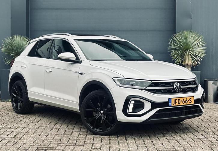 Volkswagen T-Roc 1.5 TSI 3x R-Line IQ Light/Pano/Keyless/, Auto's, Volkswagen, Bedrijf, Te koop, T-Roc, ABS, Achteruitrijcamera