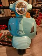 Kinder scooter 0 tot 3 jaar loop, Fietsen en Brommers, Scooters | Vespa, Ophalen, Zo goed als nieuw, Benzine, Overige modellen