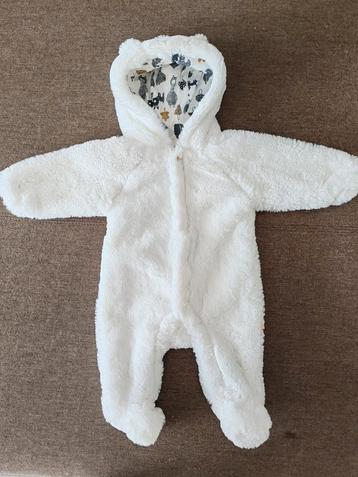 Warme Babyromper maat 56 beschikbaar voor biedingen