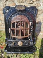 Schitterende grote gietijzeren emaille art-deco houtkachel, Huis en Inrichting, Kachels, Ophalen, Gebruikt, Houtkachel, Vrijstaand