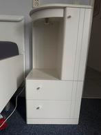 2 witte nachtkastjes, zware kwaliteit, Huis en Inrichting, Slaapkamer | Nachtkastjes, Ophalen, Zo goed als nieuw, Minder dan 45 cm