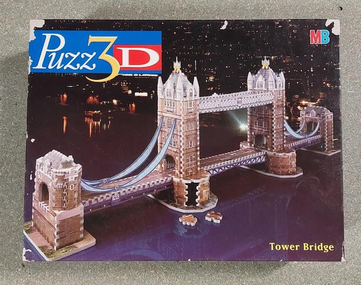 3d puzzel Tower Bridge 819 stukjes, Hobby en Vrije tijd, Denksport en Puzzels, Gebruikt, Rubik's of 3D-puzzel, Minder dan 500 stukjes