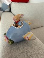 Villeroy Boch Pasen Bunny Family Beeldje, Diversen, Pasen, Ophalen of Verzenden, Zo goed als nieuw