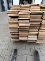 50 m2 Eiken multigarant parketvloer. 18 cm breed 2,5 cm dik., 2e hands product geen info, 2e hands product geen info, Gebruikt