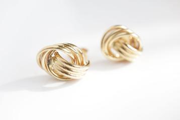 Vintage Gouden Knoop Oorbellen | 14 Karaat beschikbaar voor biedingen