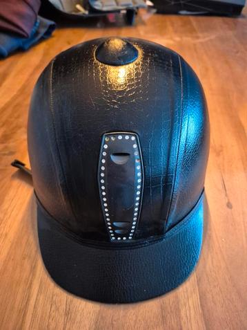 Harry's horse cap beschikbaar voor biedingen