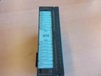 SIEMENS S7 300 SM323 8 IN-8-UIT, Hobby en Vrije tijd, Elektronica-componenten, Ophalen of Verzenden, Gebruikt