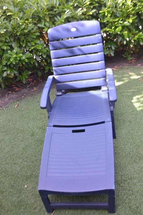 Hartman ligbed kunststof blauw, inklapbaar, met wieltjes, Tuin en Terras, Ligbedden, Gebruikt, Kunststof, Inklapbaar, Verstelbaar