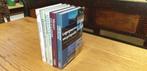 Serie van 5 boeken over oa messen geweren pistolen, Boeken, Ophalen of Verzenden, Zo goed als nieuw, Overige onderwerpen, Complete serie