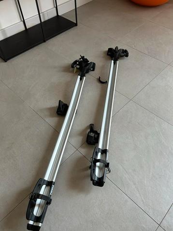 2x Thule Fietsdragers + Voorwieldrager beschikbaar voor biedingen